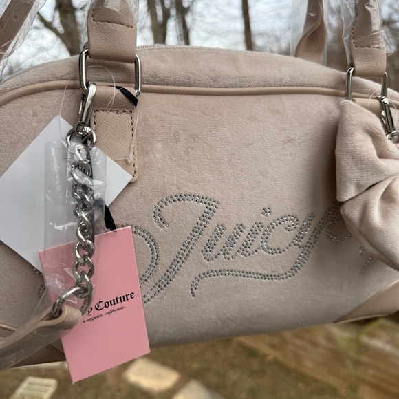 Juicy Couture Velour Bow Satchel Bag Rhinestone Logo Y2K Blush Pink NWT - Picture 2 of 2